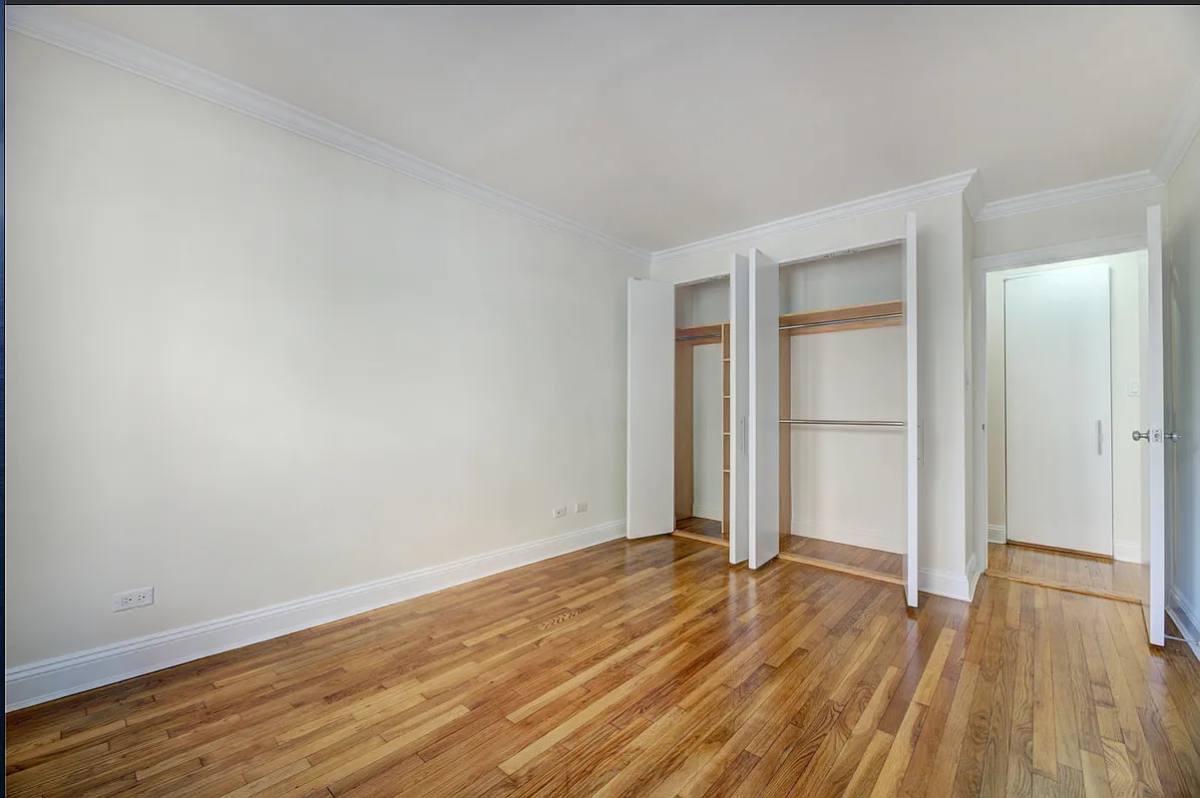 Apartment for rent at 151 W 16th St #3KK, New York, NY 10011