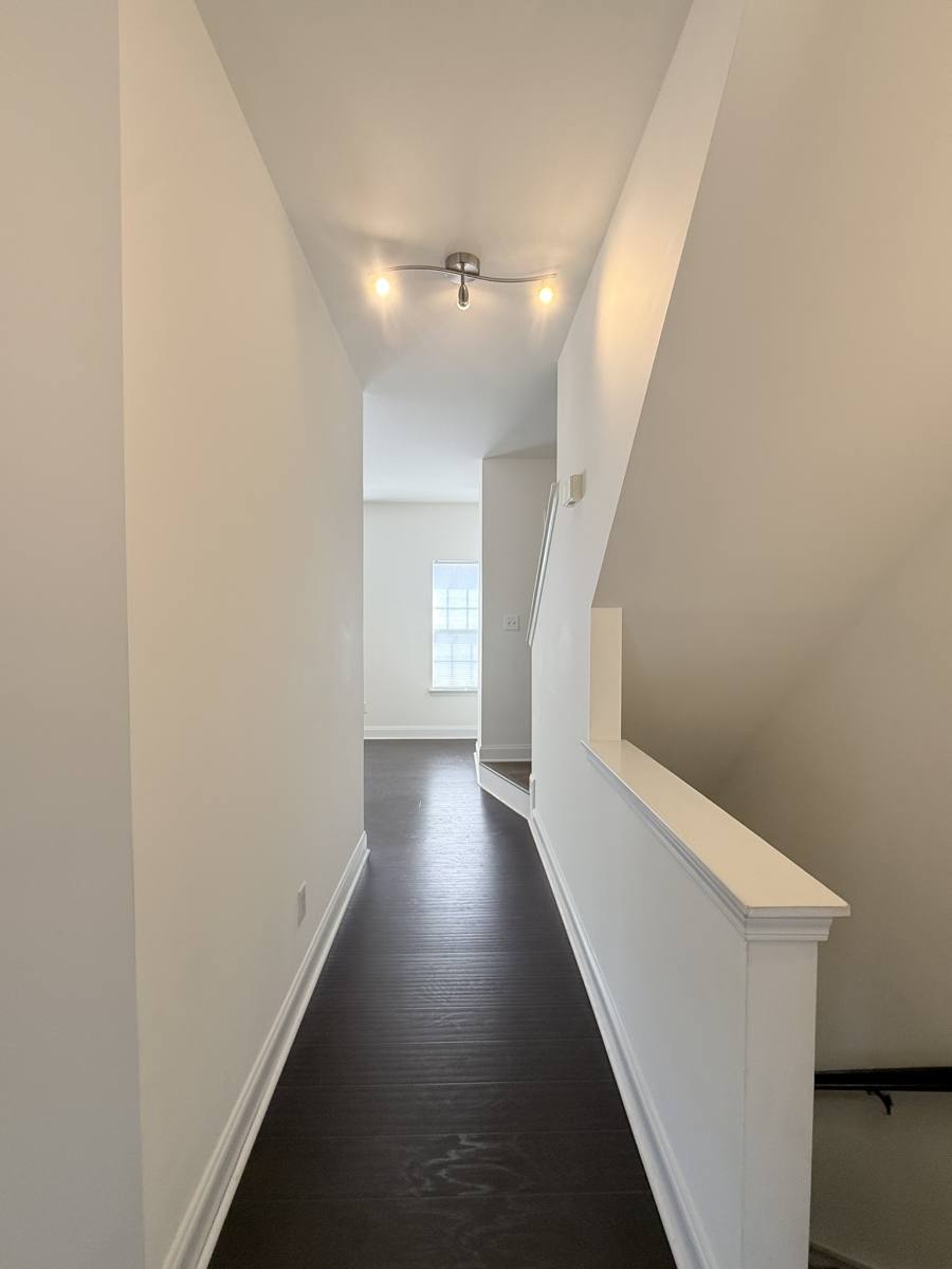 Townhouse for rent at 9858 Treeside Lane, Matthews, NC 28105