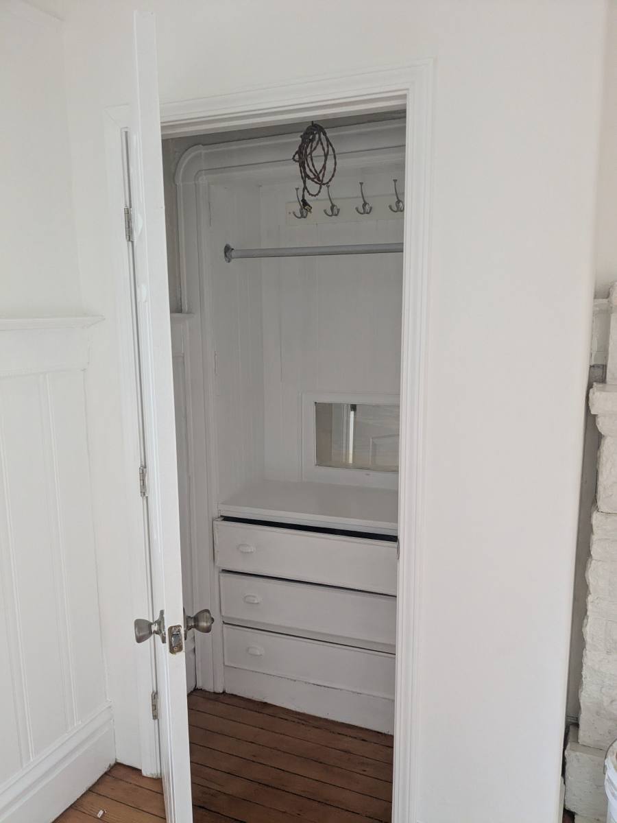 Apartment for rent at 63 Hamilton Place #63, Oakland, CA 94612