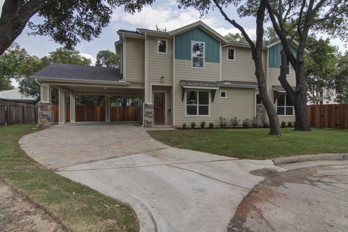 House for rent at 923 E 37th St, Austin, TX 78705