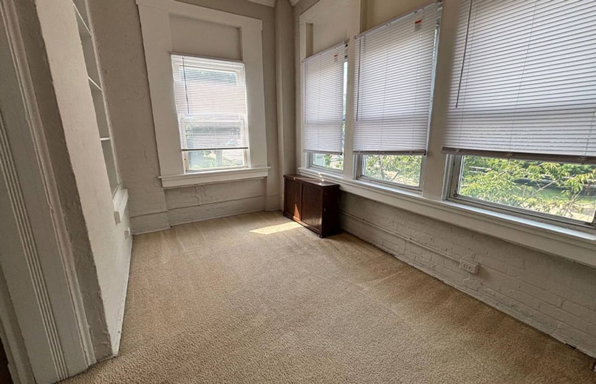 Apartment for rent at 3300 Jefferson Ave, Cincinnati, OH 45220