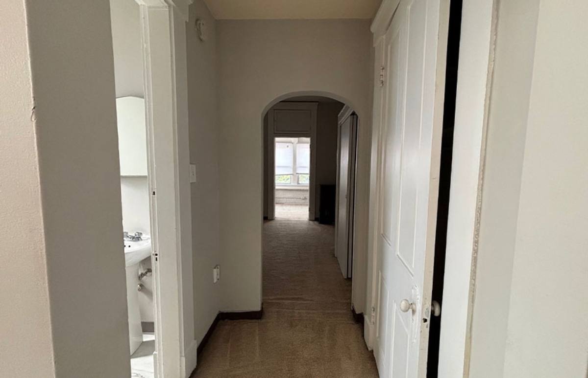 Apartment for rent at 3300 Jefferson Ave, Cincinnati, OH 45220
