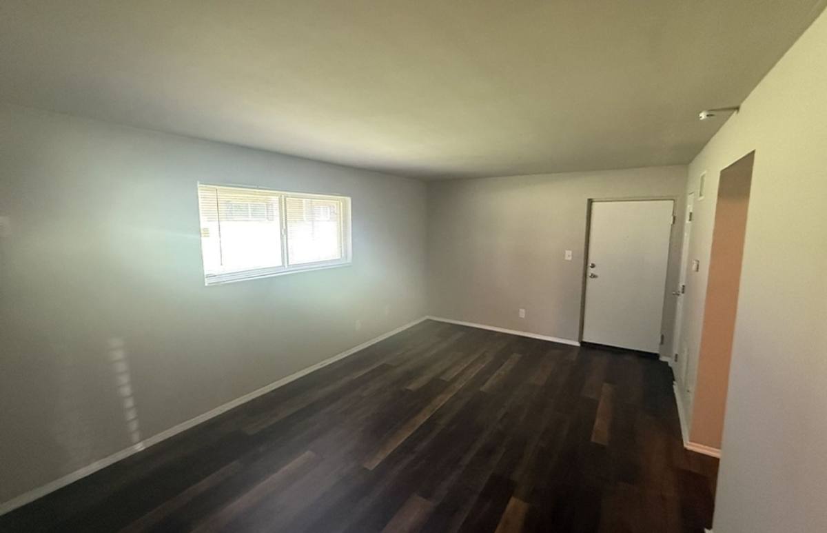 Apartment for rent at 830 Beecher St, Cincinnati, OH 45220