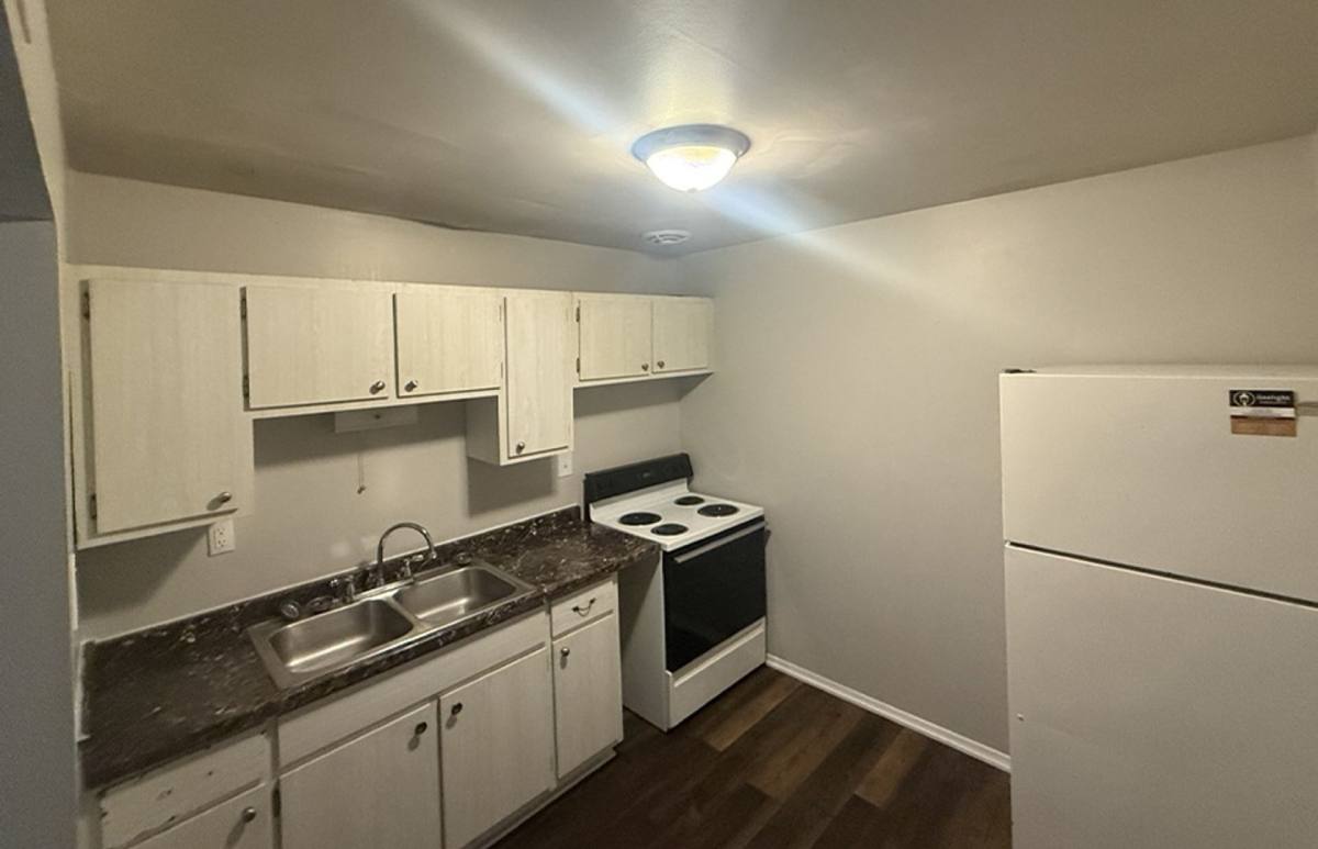Apartment for rent at 830 Beecher St, Cincinnati, OH 45220