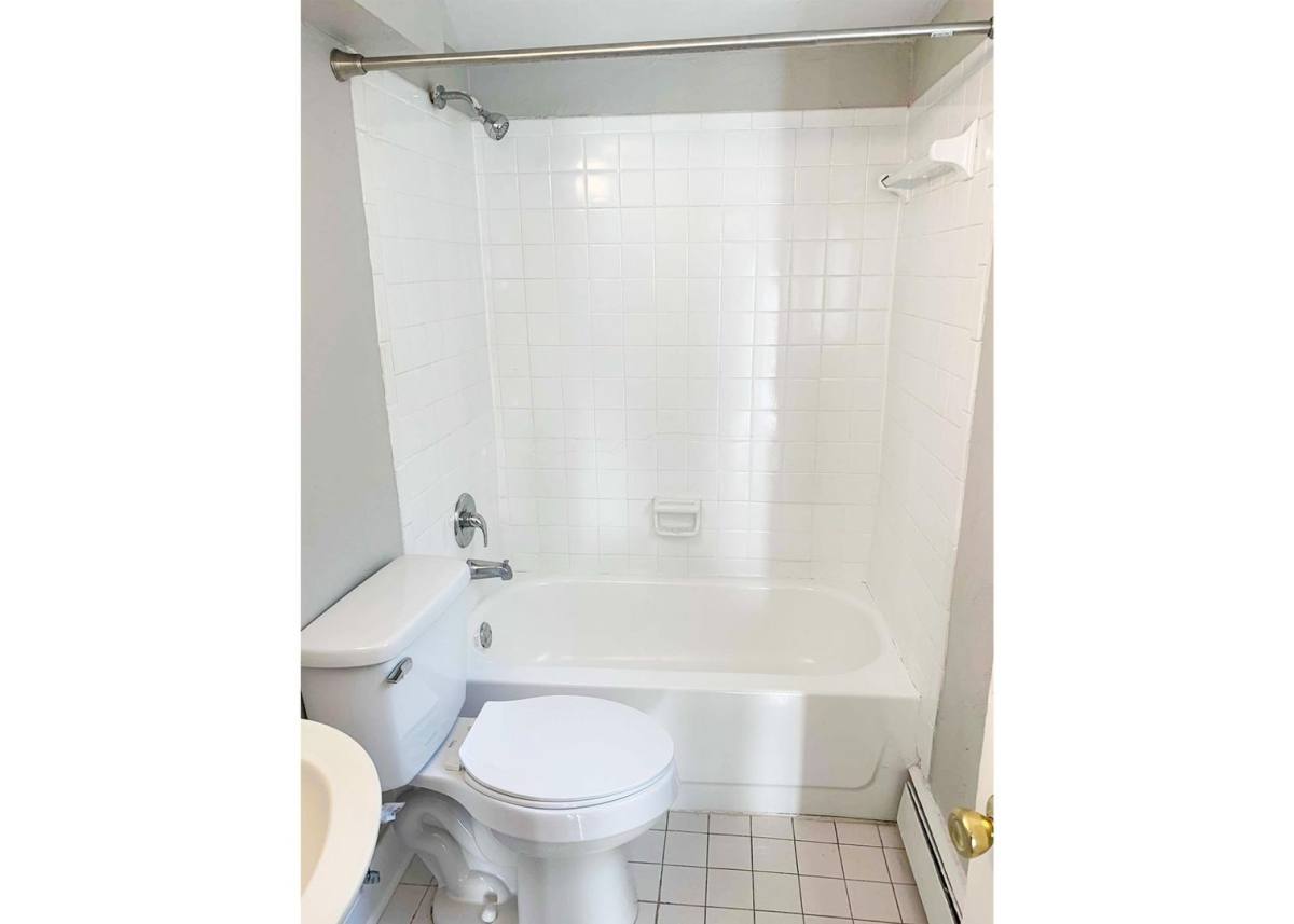 Apartment for rent at 3209 Bishop St, Cincinnati, OH 45220