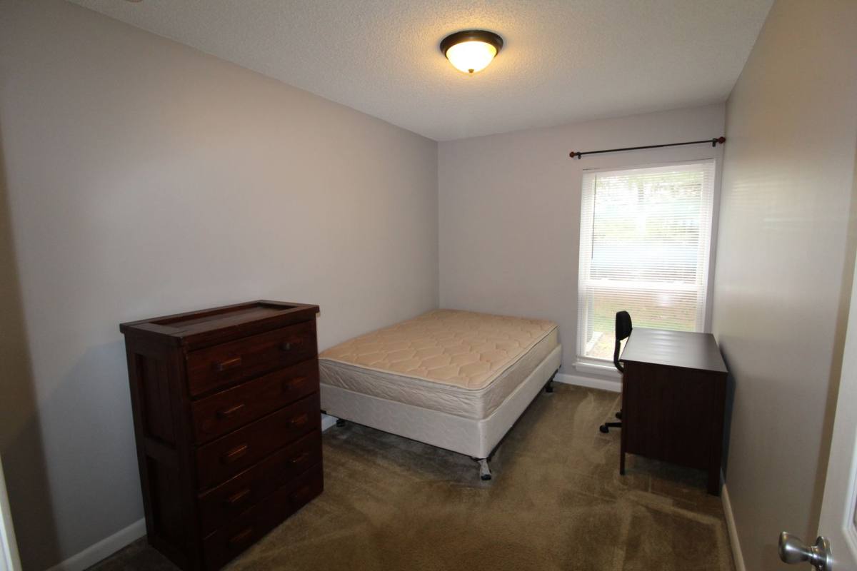 Townhouse for rent at 1330 Bradley Dr, Harrisonburg, VA 22801