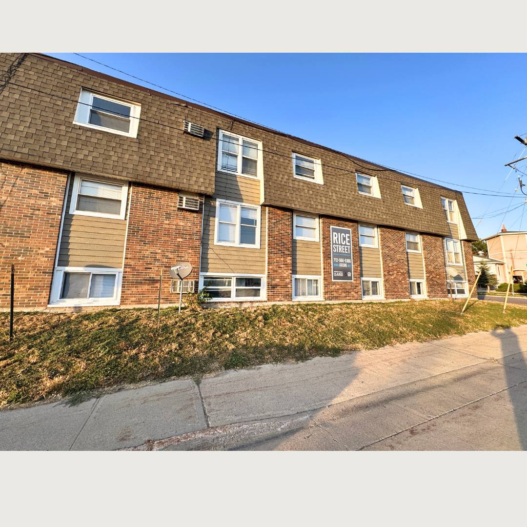 Apartment for rent at 1508 E Rice St, Sioux Falls, SD 57103