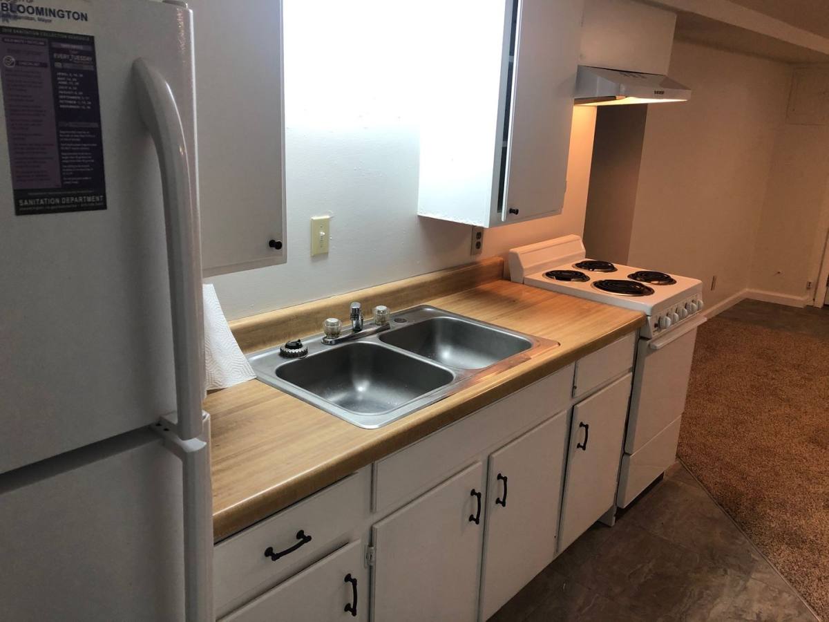 Apartment for rent at 314 W 16th St, Bloomington, IN 47404
