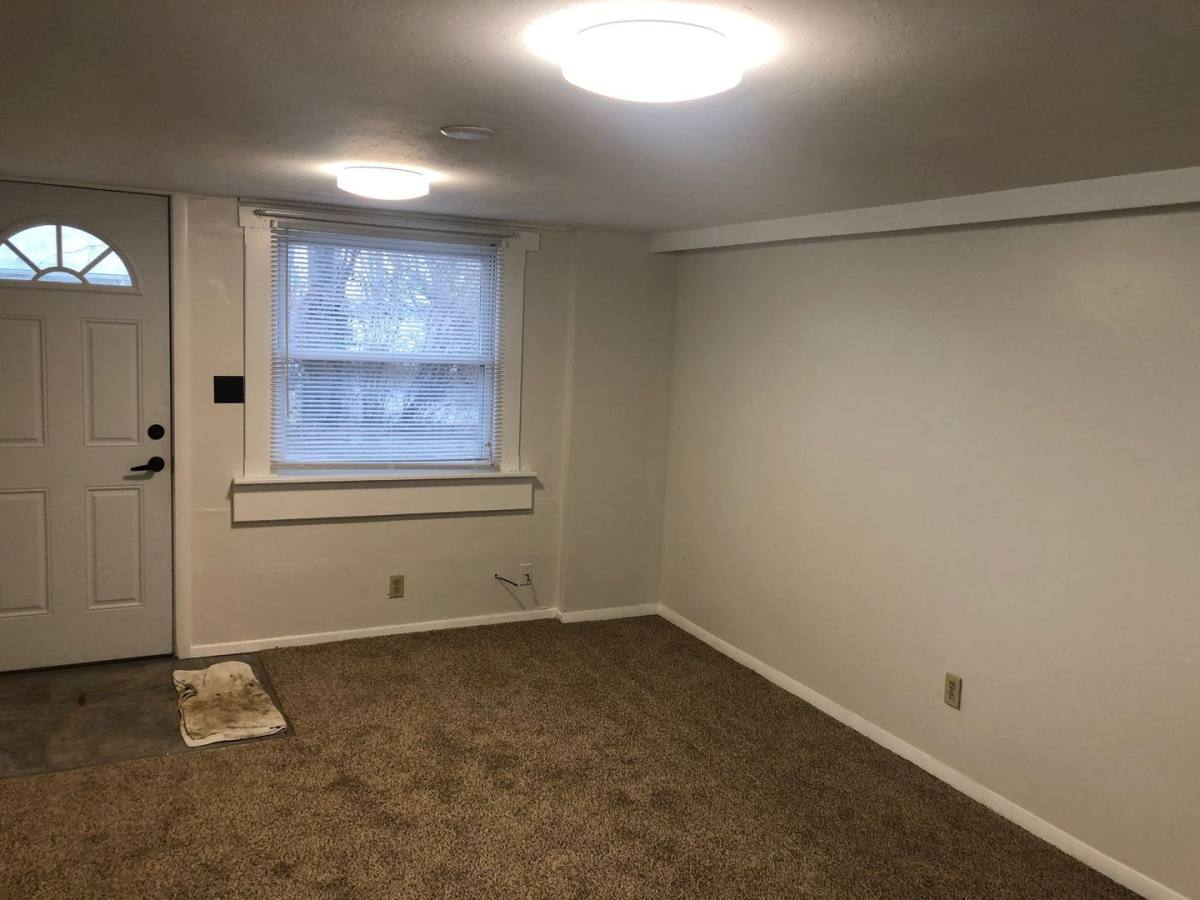 Apartment for rent at 314 W 16th St, Bloomington, IN 47404