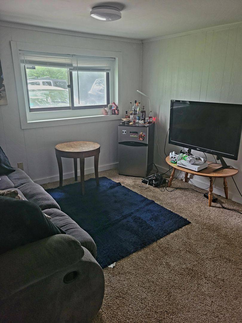 Apartment for rent at 314 W 16th St, Bloomington, IN 47404