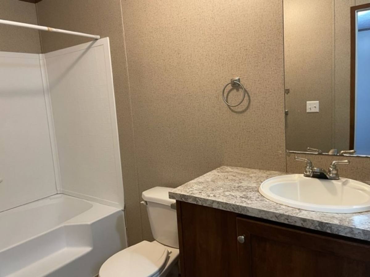 Apartment for rent at 53 Fortner Dr, Kenna, WV 25248