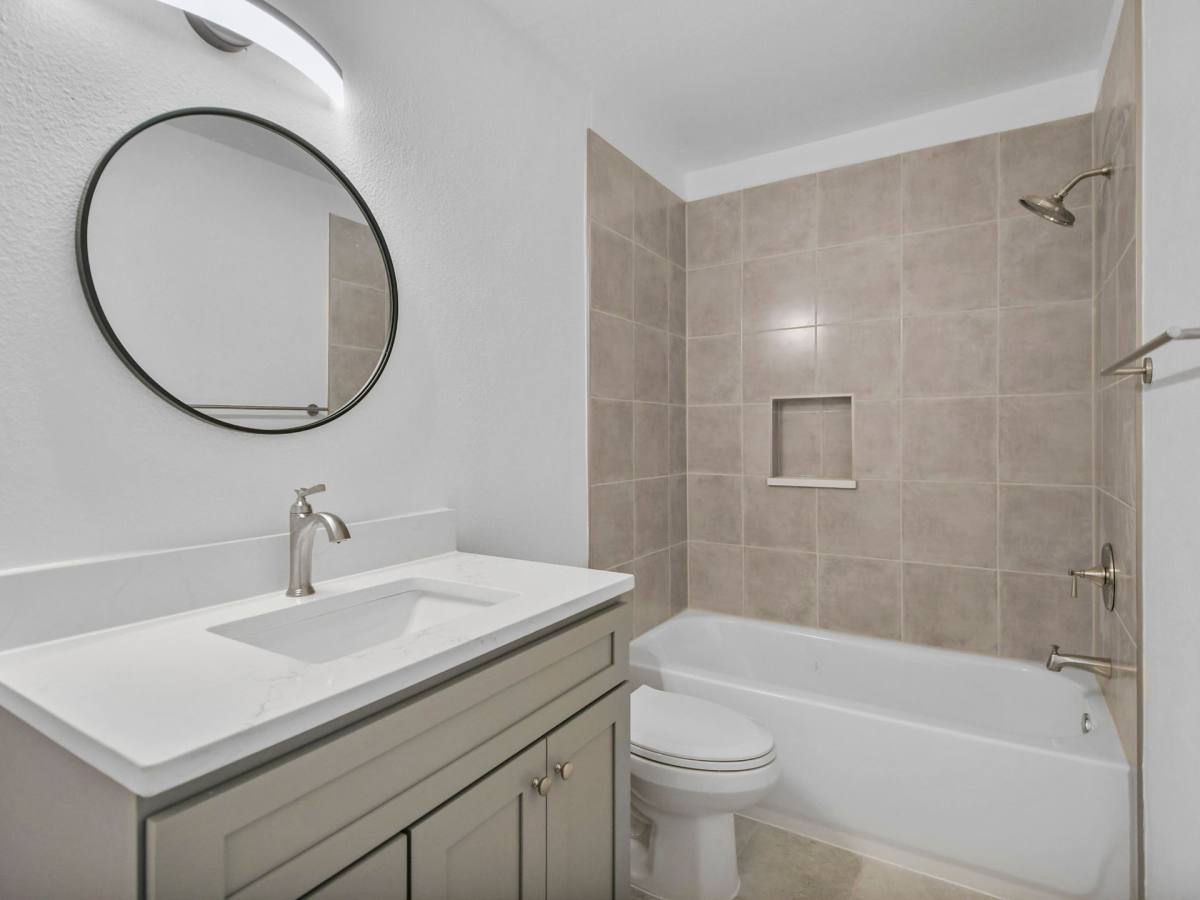 Townhouse for rent at 333 Brahan Blvd, San Antonio, TX 78215