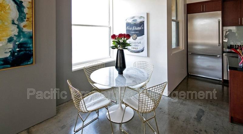 Apartment for rent at 411 W 5th St #940, Los Angeles, CA 90013