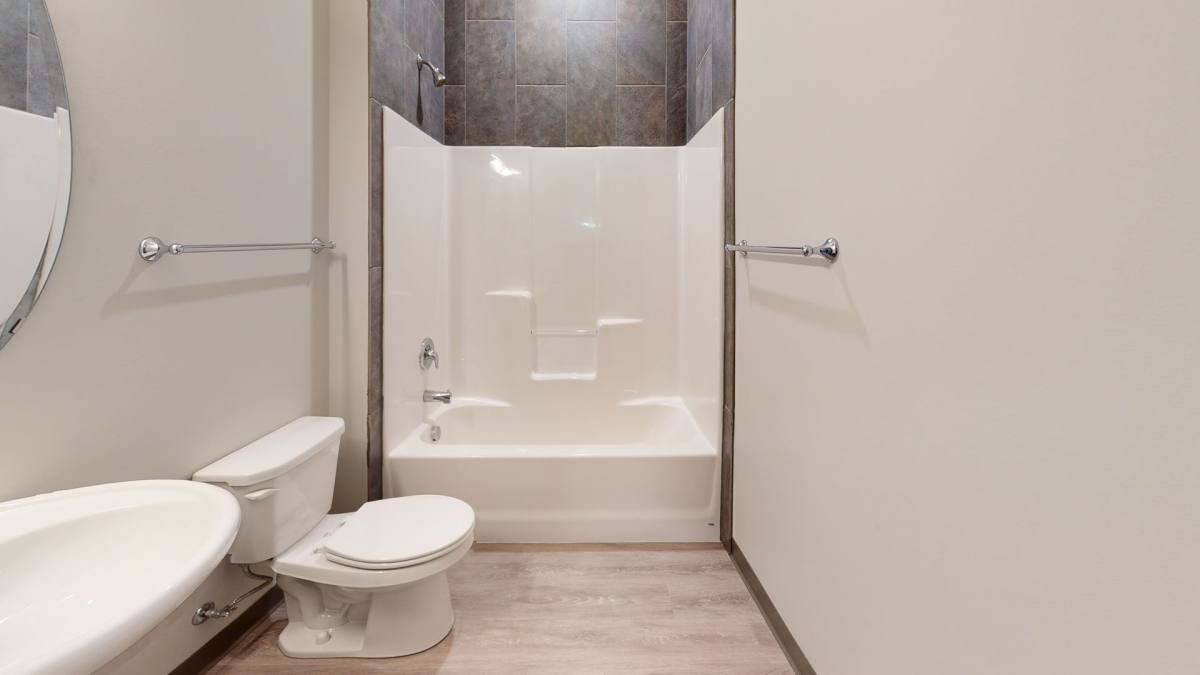 Townhouse for rent at 2622 Essex St SE, Minneapolis, MN 55414
