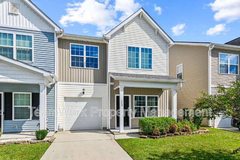 Townhouse for rent at 143 Kirkland St, Goose Creek, SC 29445