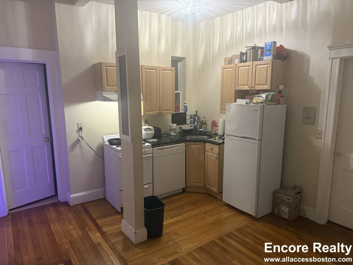 Apartment for rent at 1197 Commonwealth Ave #9, Allston, MA 02134