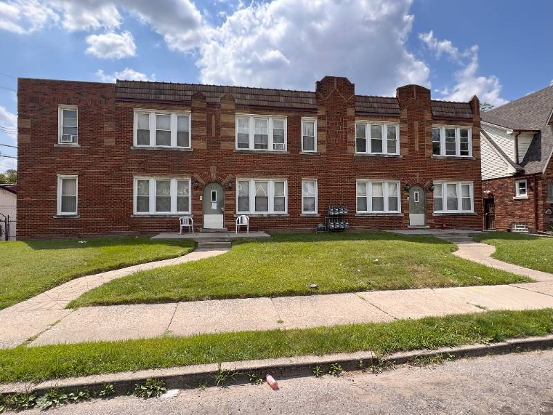 Apartment for rent at 14731-14735 Woodmont, Detroit, MI 48227