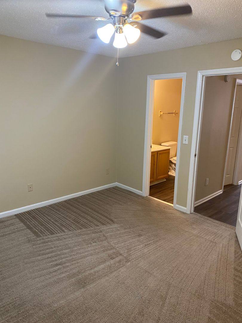 Apartment for rent at 725 E Haggard Ave, Elon, NC 27244