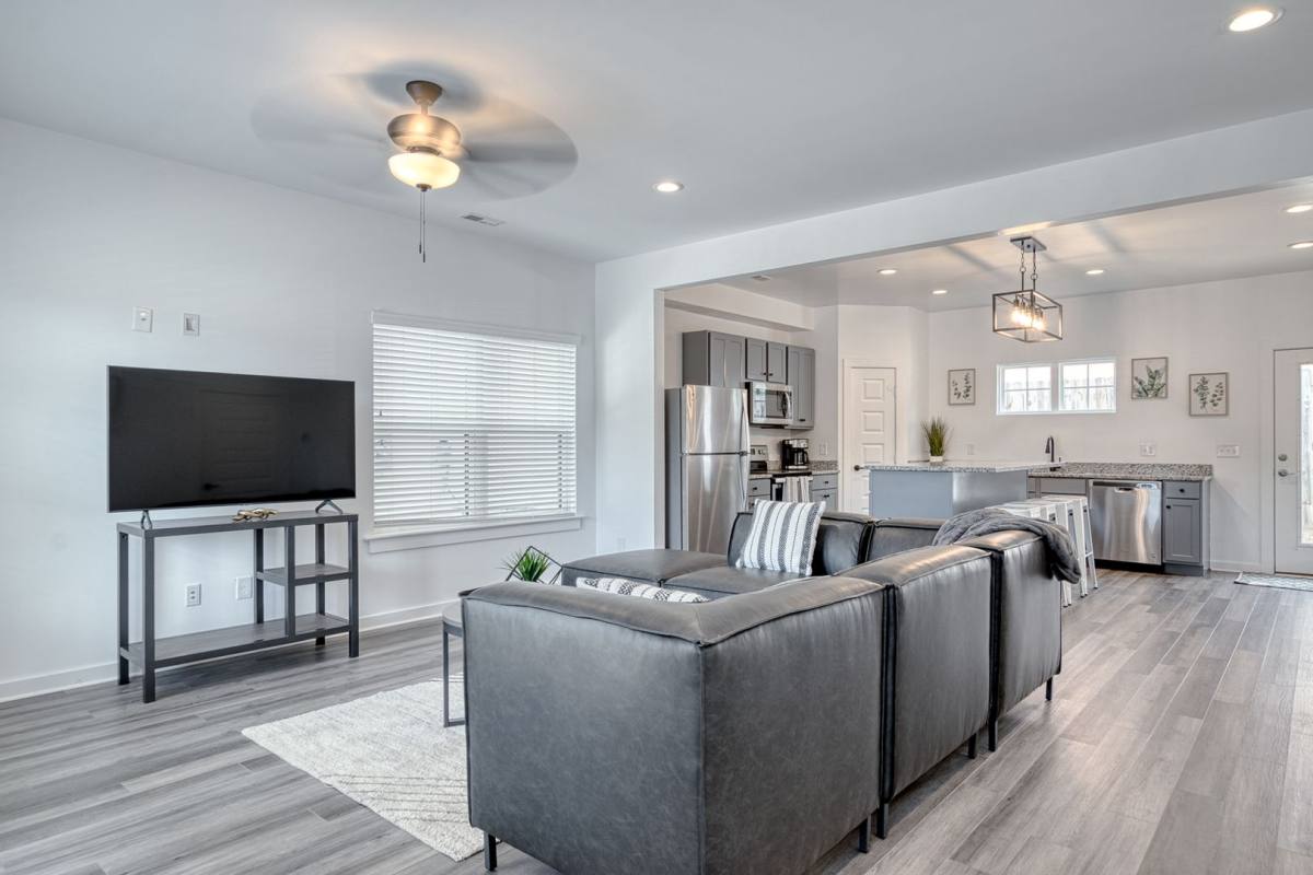 Apartment for rent at 901-917 Lunch Pail Lane, Blacksburg, VA 24060