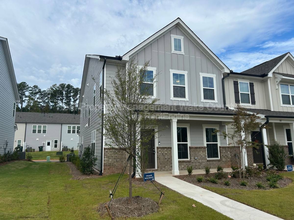 Townhouse for rent at 381 Fosterton Cottage Way, Raleigh, NC 27603