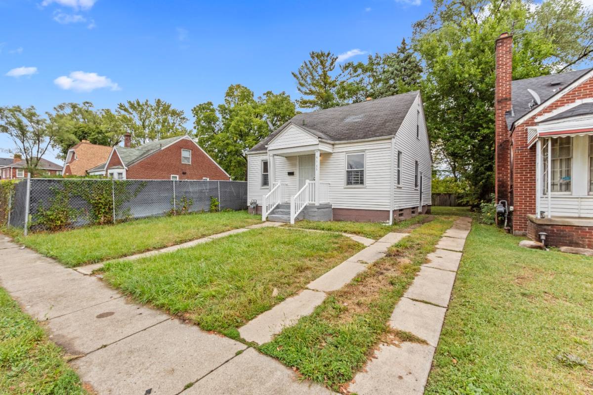 House for rent at 9366 Steel St, Detroit, MI 48228