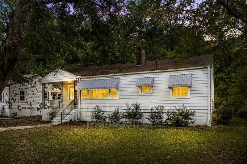 House for rent at 832 Meadowbrook Dr, Birmingham, AL 35215