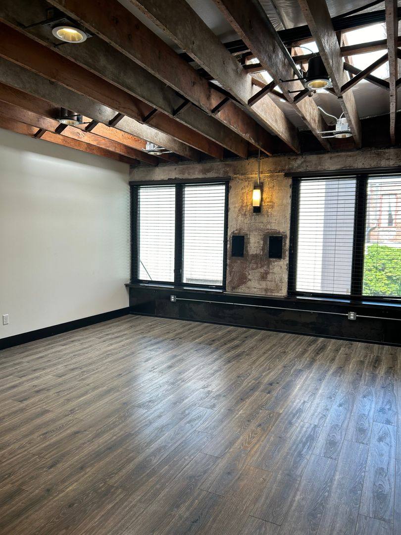 Apartment for rent at 241, 255, 249 Liberty St NE, Salem, OR 97301