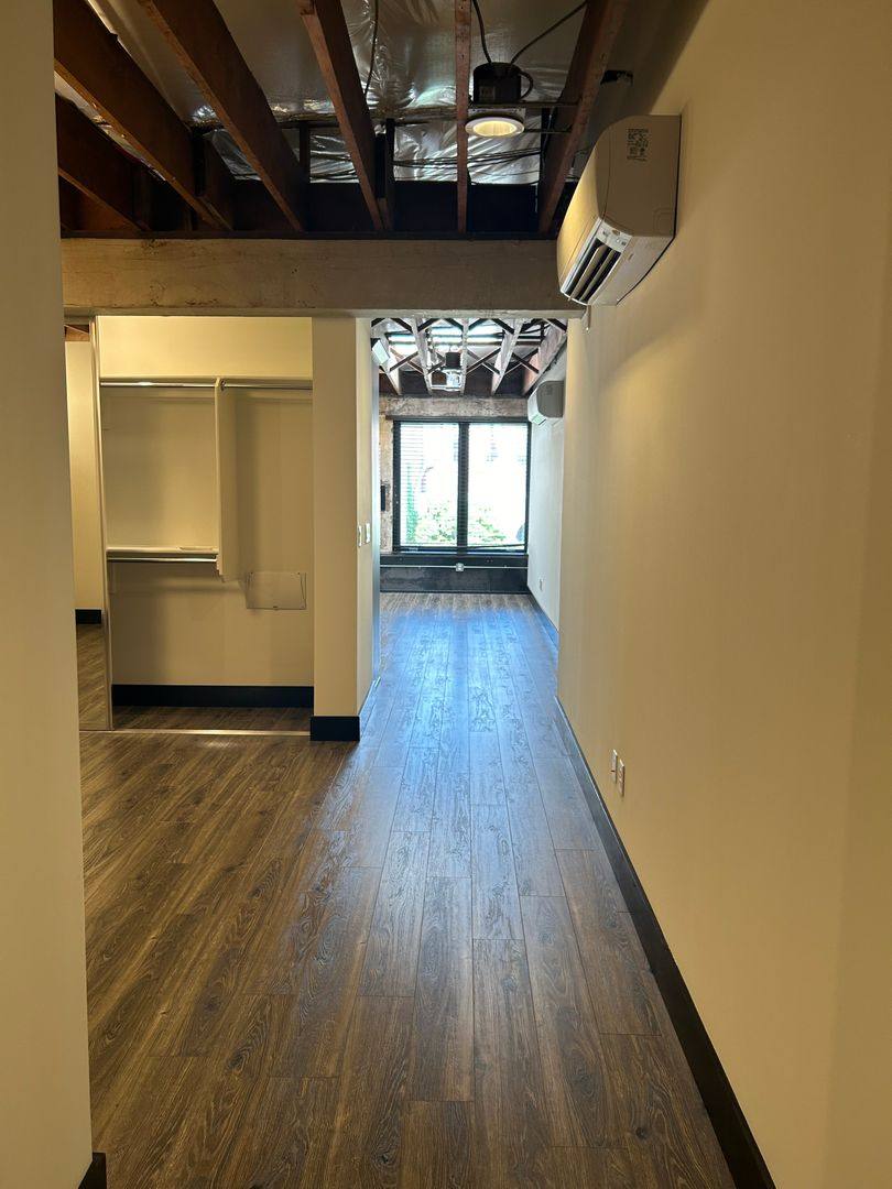 Apartment for rent at 241, 255, 249 Liberty St NE, Salem, OR 97301