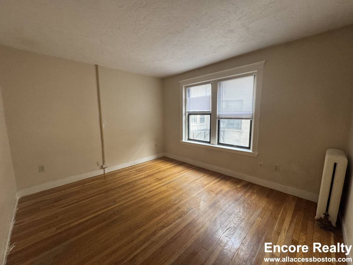 Apartment for rent at 11 Peterborough St #21, Boston, MA 02215