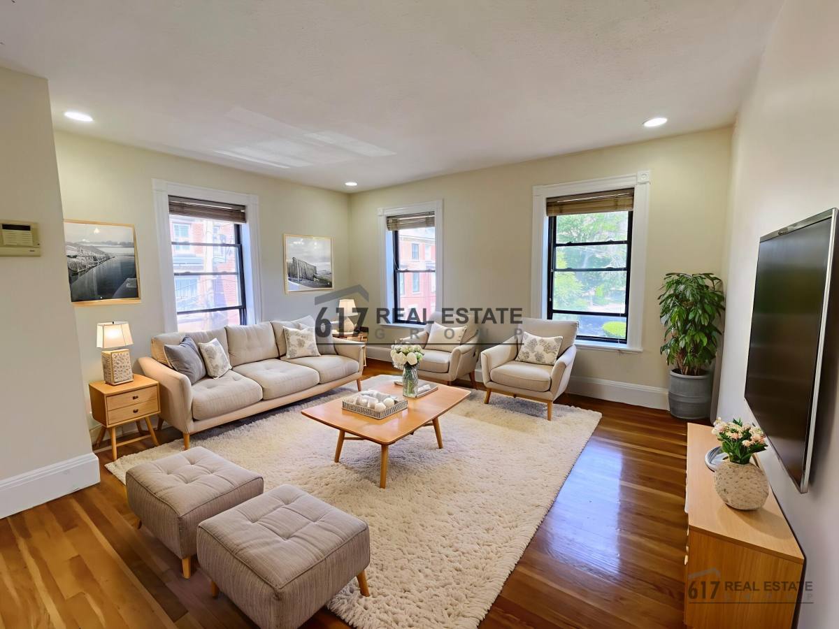 Apartment for rent at 12 Dean Rd #3A, Brookline, MA 02445