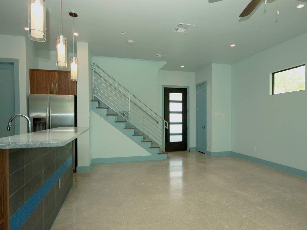 Apartment for rent at 306 Franklin Blvd, Austin, TX 78751