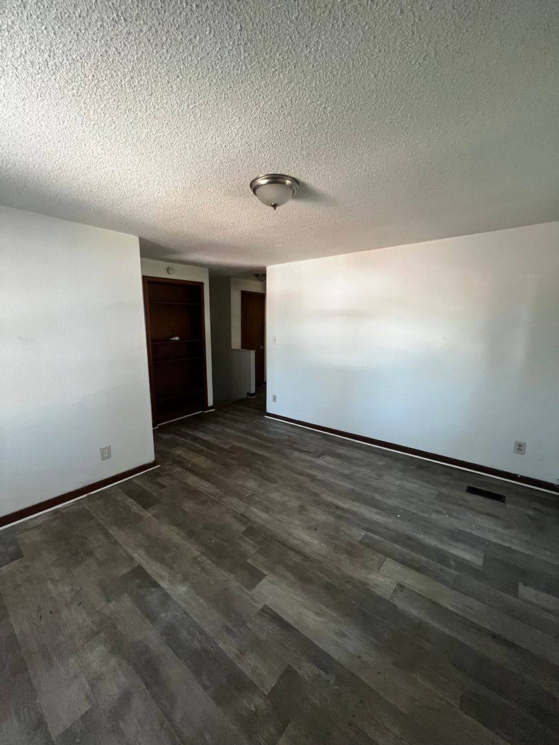 Apartment for rent at 1211 Reynolds Ave, Kansas City, KS 66102