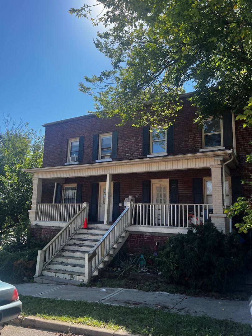 Apartment for rent at 1211 Reynolds Ave, Kansas City, KS 66102