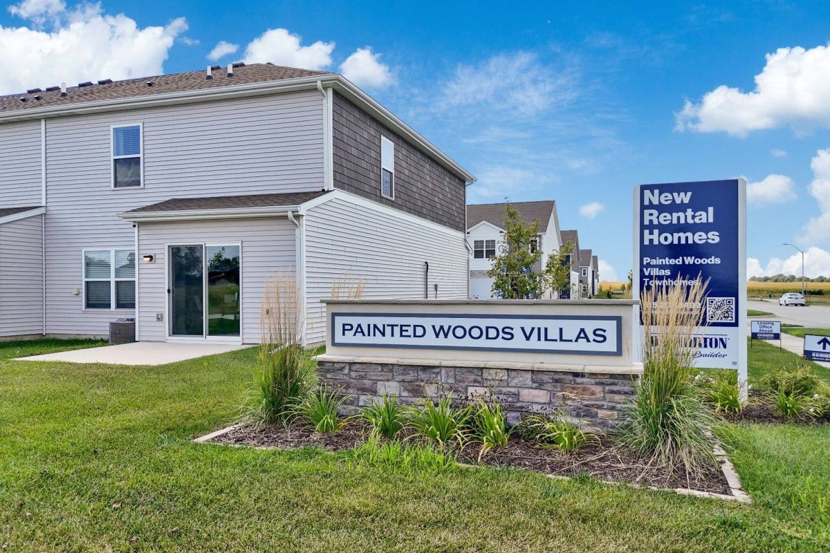 Townhouse for rent at 3681 Jasmine Lane, Waukee, IA 50263
