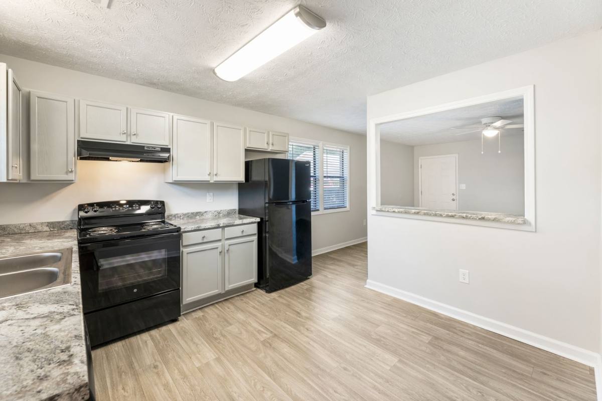 Apartment for rent at 100 Victoria Way, Commerce, GA 30529