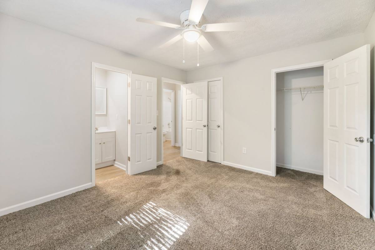 Apartment for rent at 100 Victoria Way, Commerce, GA 30529