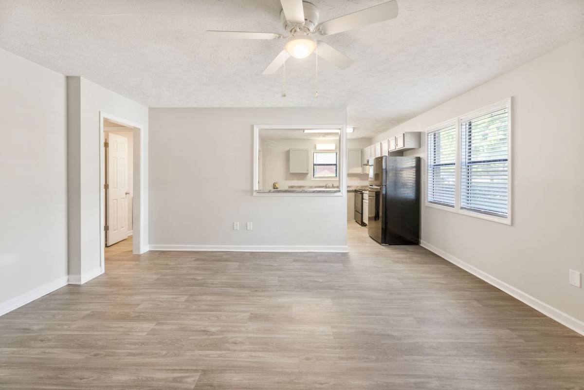 Apartment for rent at 100 Victoria Way, Commerce, GA 30529