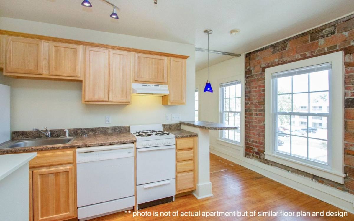 Apartment for rent at 2709 Lincoln Way, Ames, IA 50014