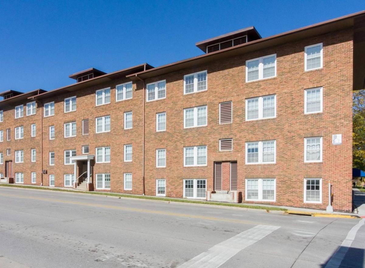 Apartment for rent at 2709 Lincoln Way, Ames, IA 50014