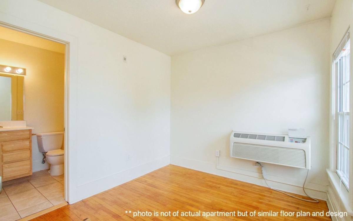 Apartment for rent at 2709 Lincoln Way, Ames, IA 50014