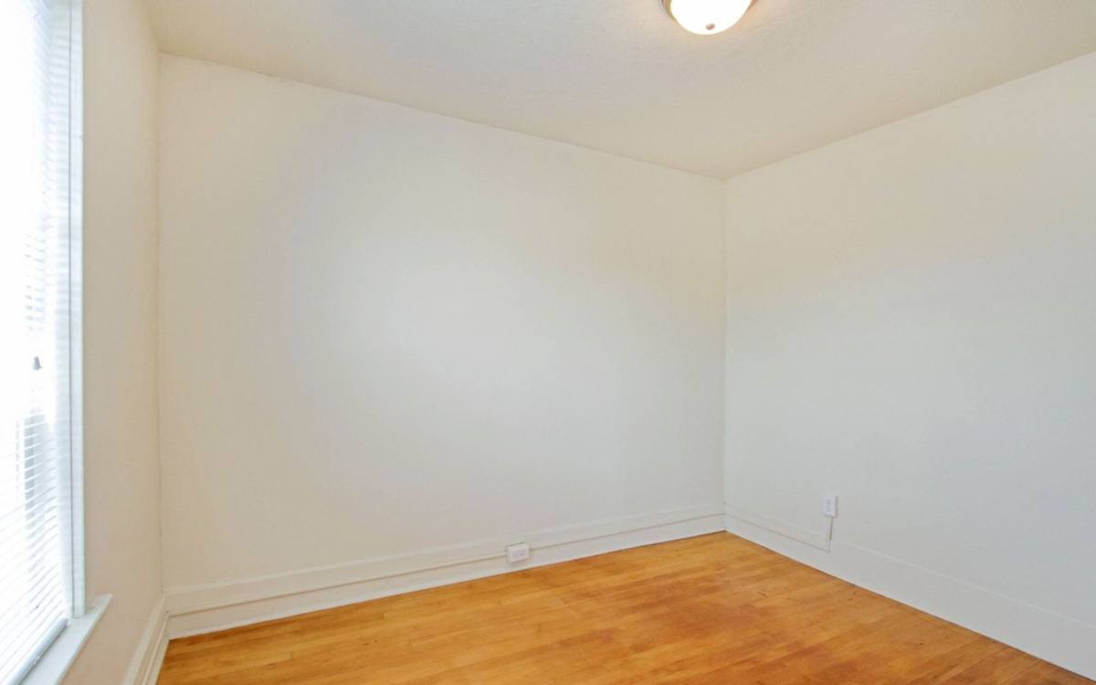 Apartment for rent at 2709 Lincoln Way, Ames, IA 50014