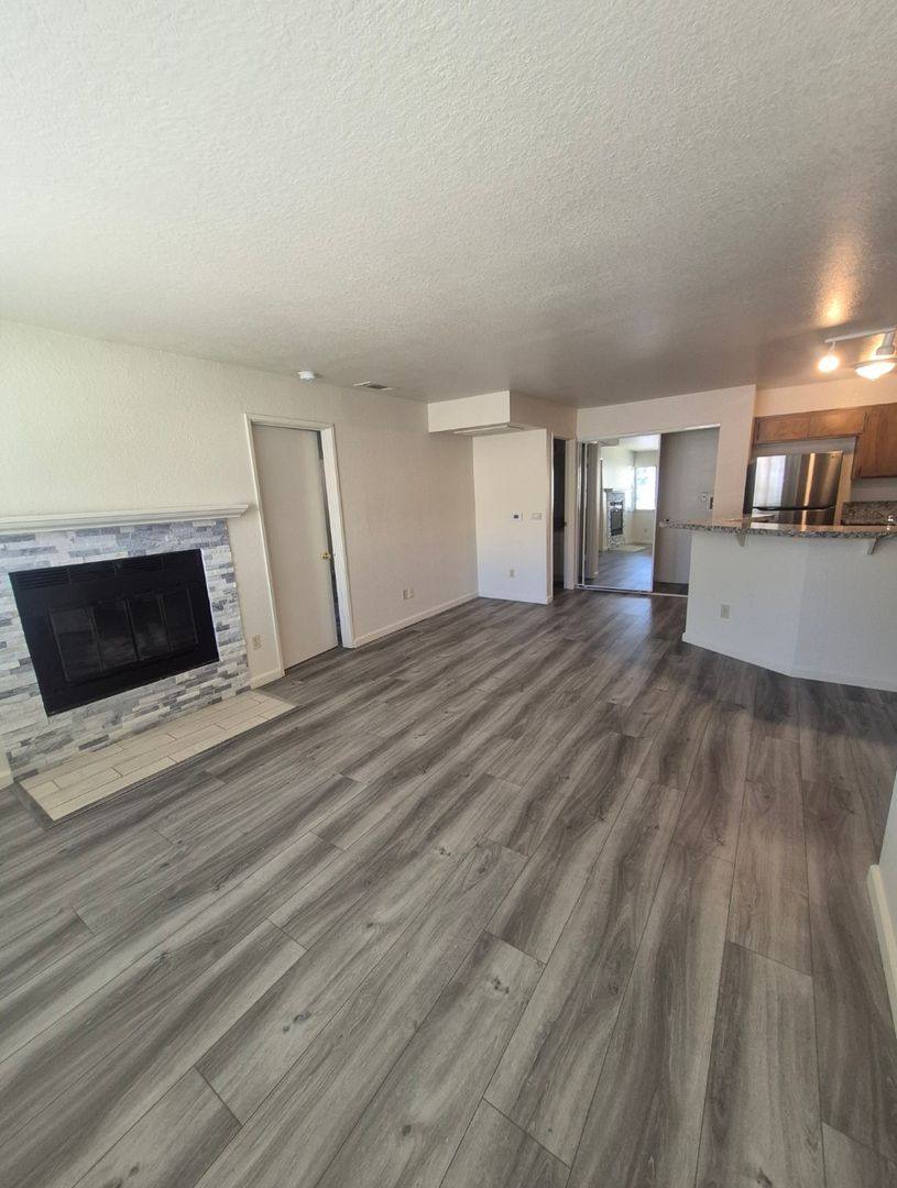 Apartment for rent at 2020 Cheyenne Way, Modesto, CA 95356