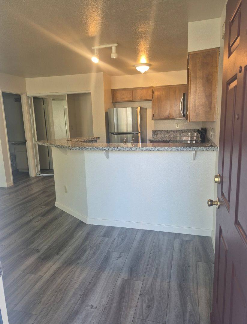 Apartment for rent at 2020 Cheyenne Way, Modesto, CA 95356