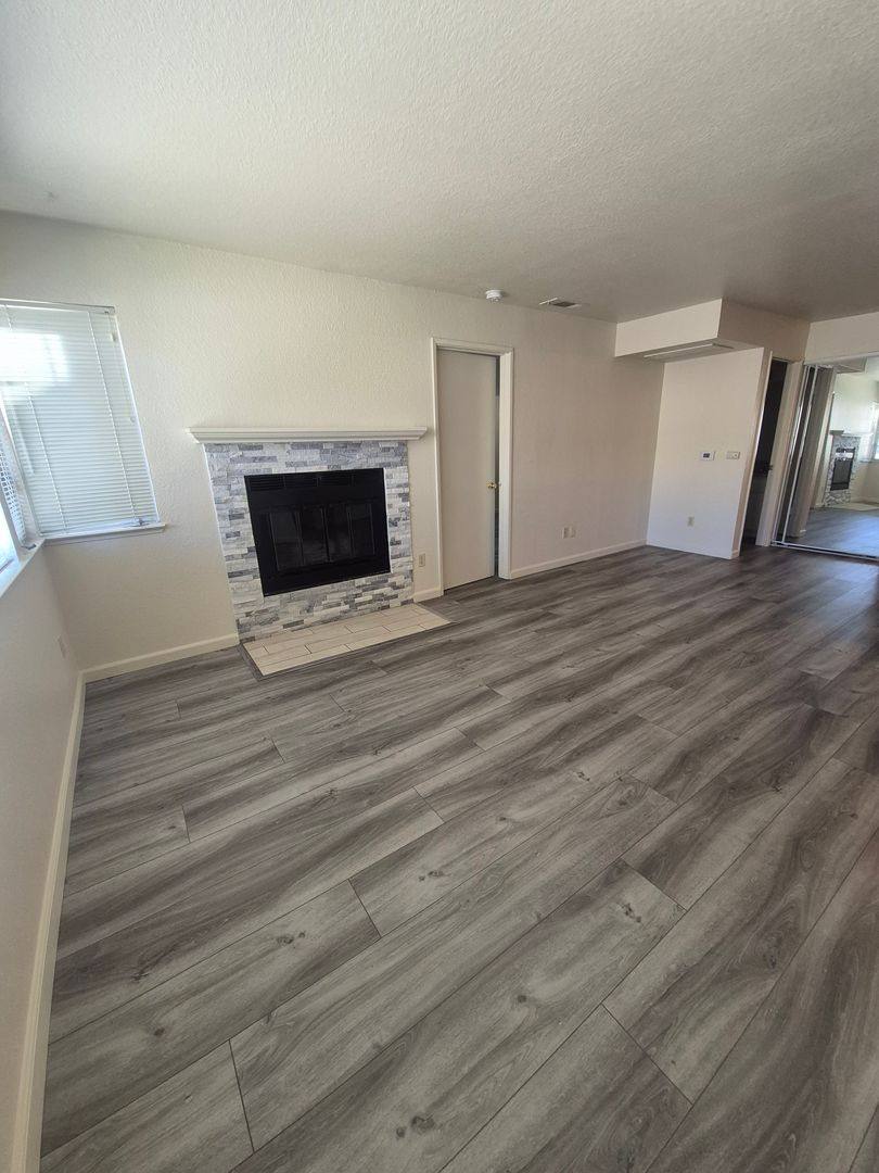 Apartment for rent at 2020 Cheyenne Way, Modesto, CA 95356