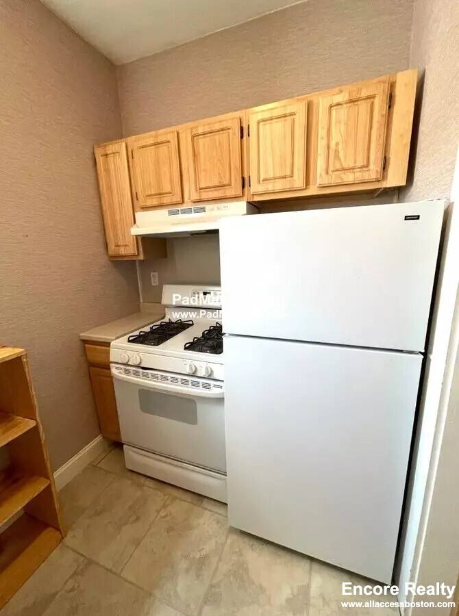 Apartment for rent at 109 Saint Paul St #D, Brookline, MA 02446