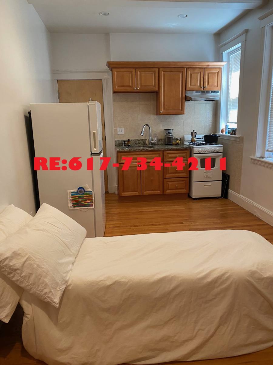 Apartment for rent at 218 Jamaicaway, Jamaica Plain, MA 02130