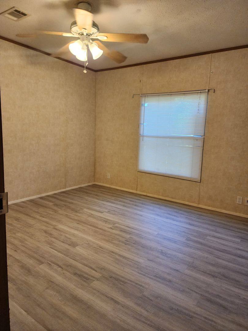 Apartment for rent at 8315 Burleson Manor Rd, Manor, TX 78653
