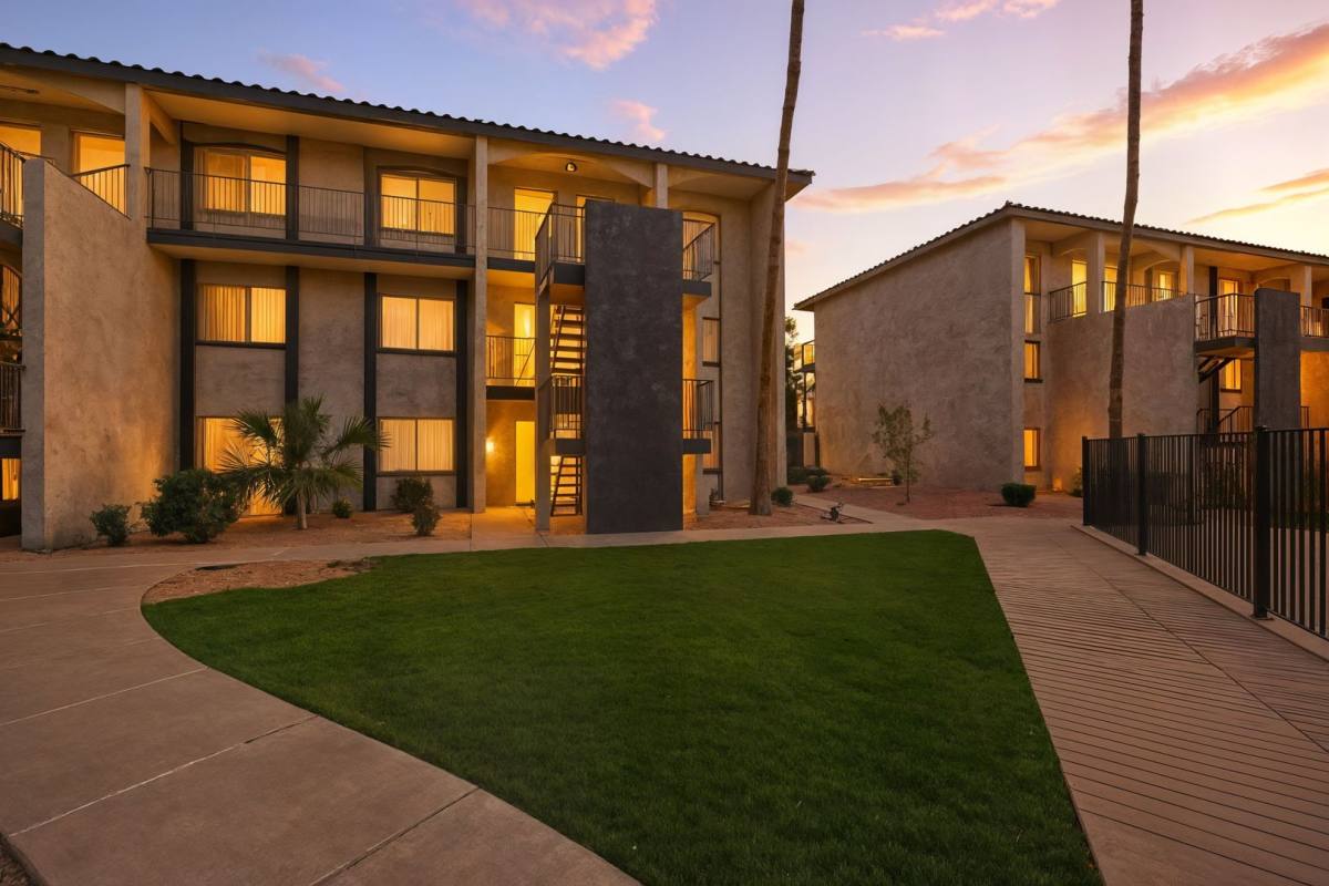 Apartment for rent at 6236 N Black Canyon Highway, Phoenix, AZ 85017