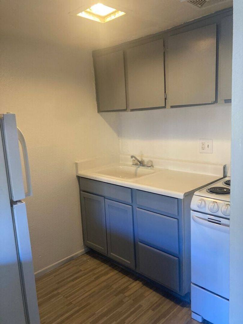 Apartment for rent at 6236 N Black Canyon Highway, Phoenix, AZ 85017