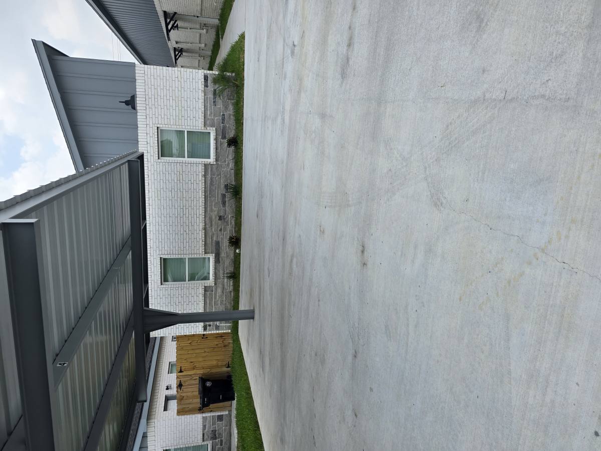 Apartment for rent at 1610 Playa Dr #3, Weslaco, TX 78596